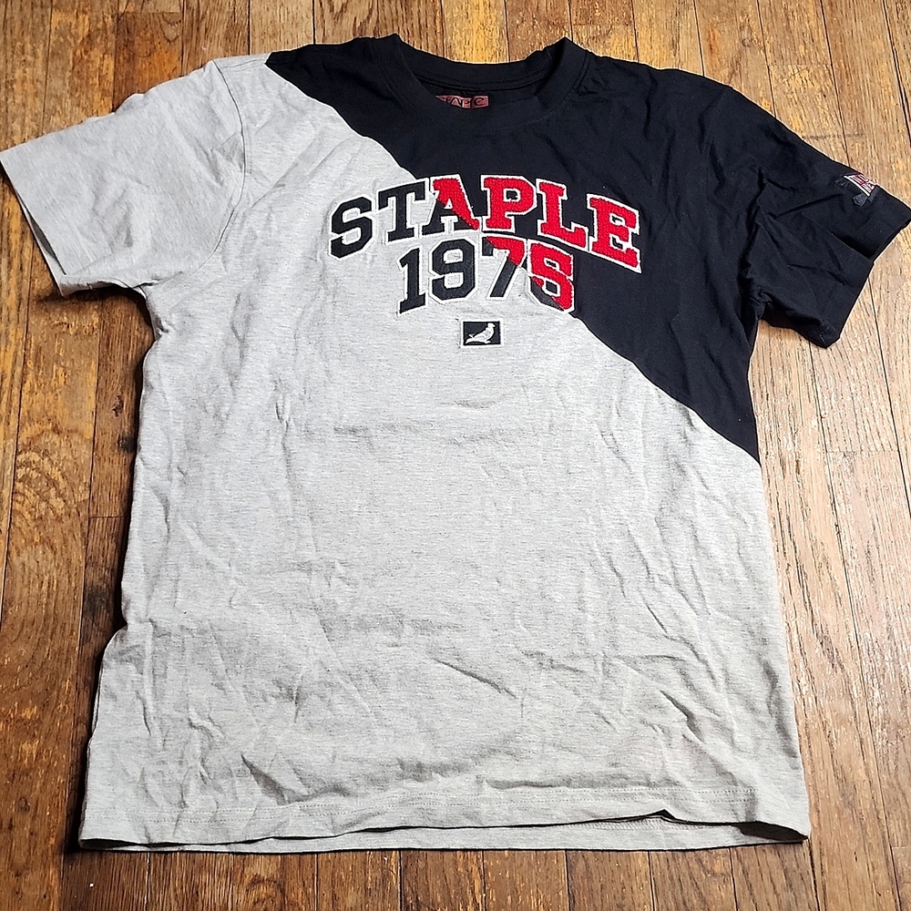 NWOT! Staple Pigeon Grey & Black Crew Neck 1975 Embroidered Tee S-M